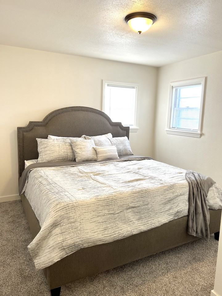 620 27th Street North #620 - Photo 2 of 16