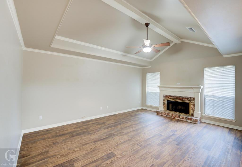 5806 Hollyhock Lane - Photo 2 of 19