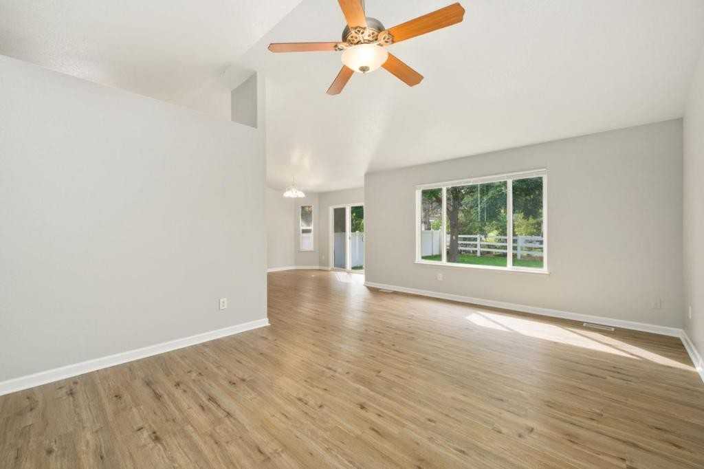 101 Whitney Bay - Photo 4 of 20