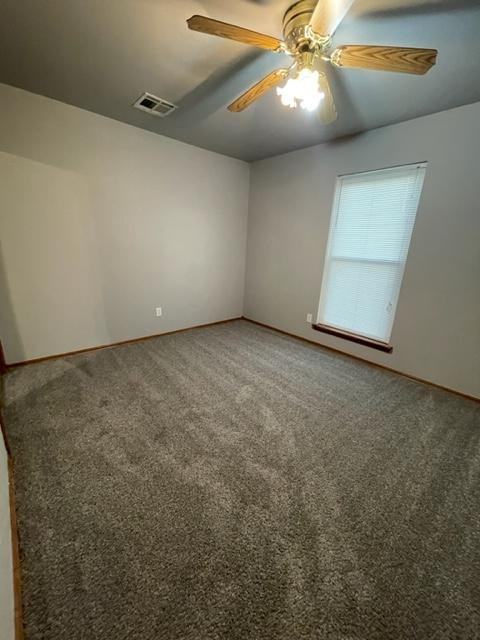 216 Se Heather Ln - Photo 2 of 20