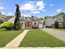 11-02 Charles St - Photo 1 of 1