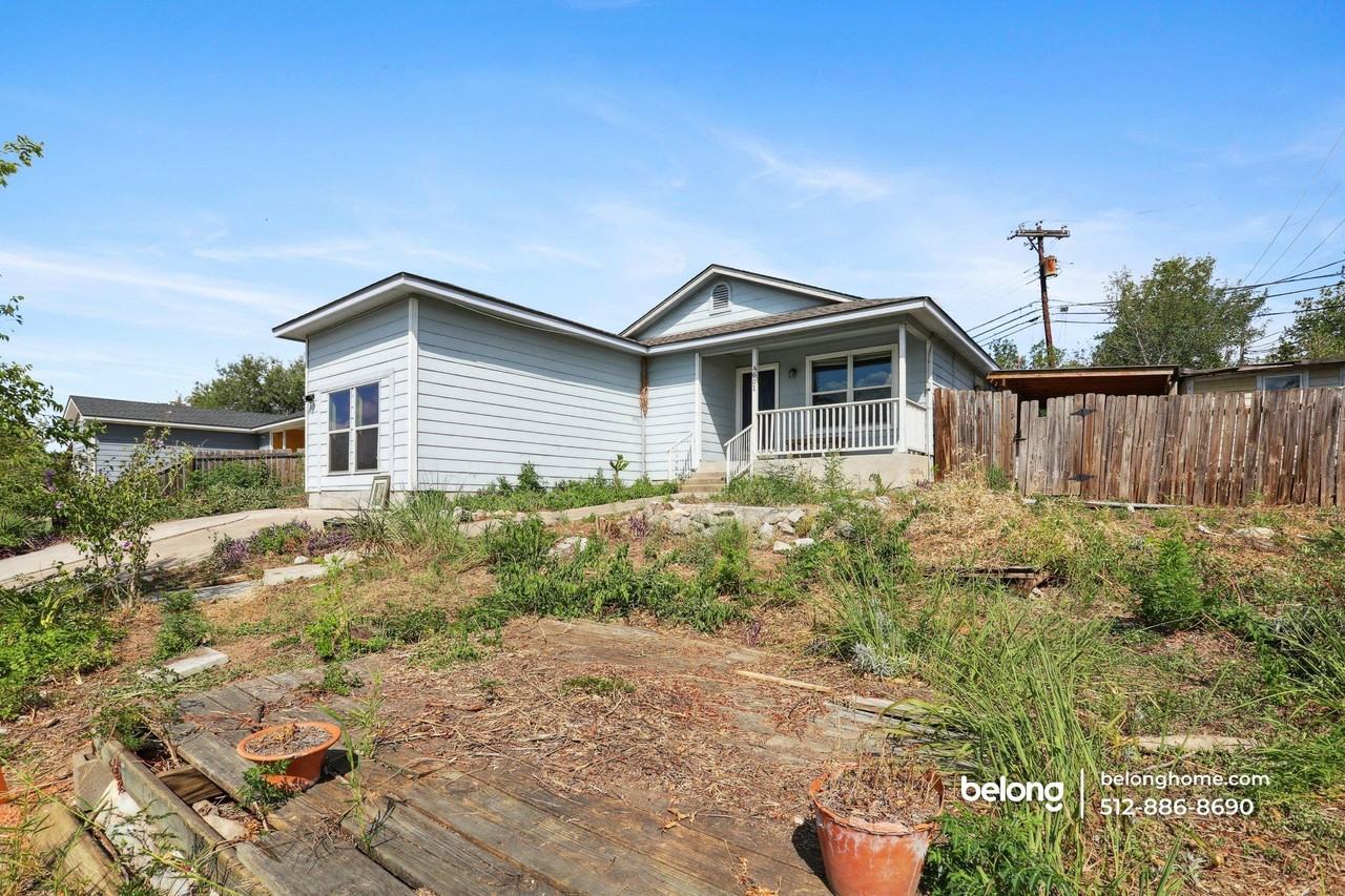 4601 Bundyhill Dr - Photo 2 of 18