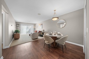 Lakeside Village Apartments - Photo 1 of 1