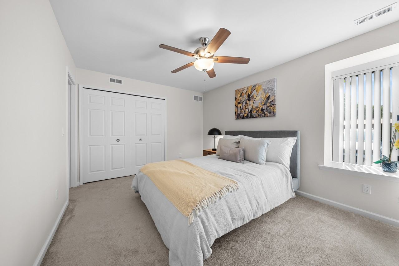 Lakeside Village Apartments - Photo 3 of 50