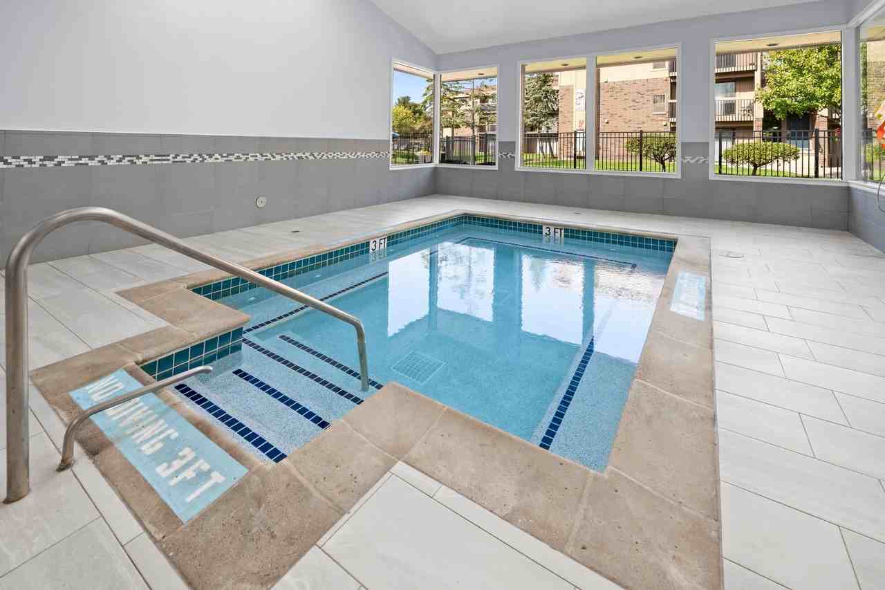 Lakeside Village Apartments - Photo 7 of 50