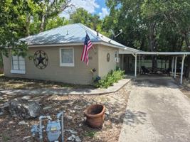 featured image of 810 Cypress St