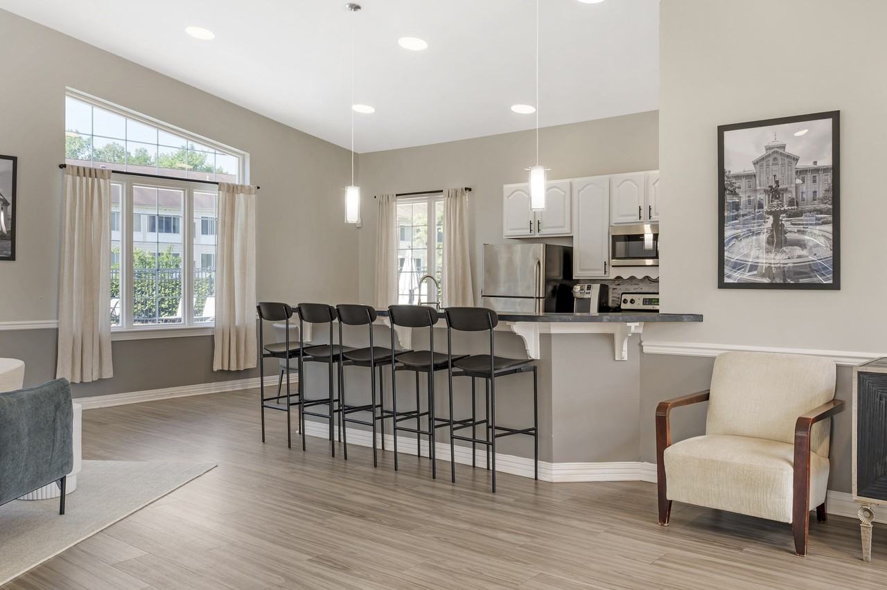 The Apartments at Hunters Glen - Photo 3 of 20