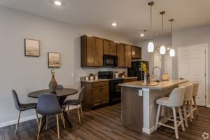 featured image of 1000 Oak Street