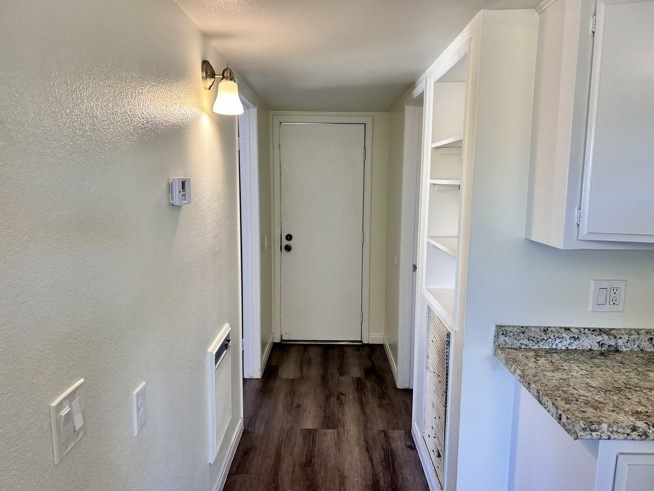 28057 Washington Ave - Photo 4 of 25