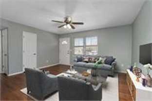 216 Se Wingate St #C - Photo 1 of 1