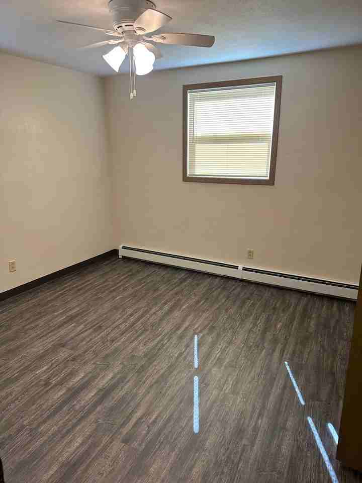 1508 16th St Se #4 - Photo 7 of 7