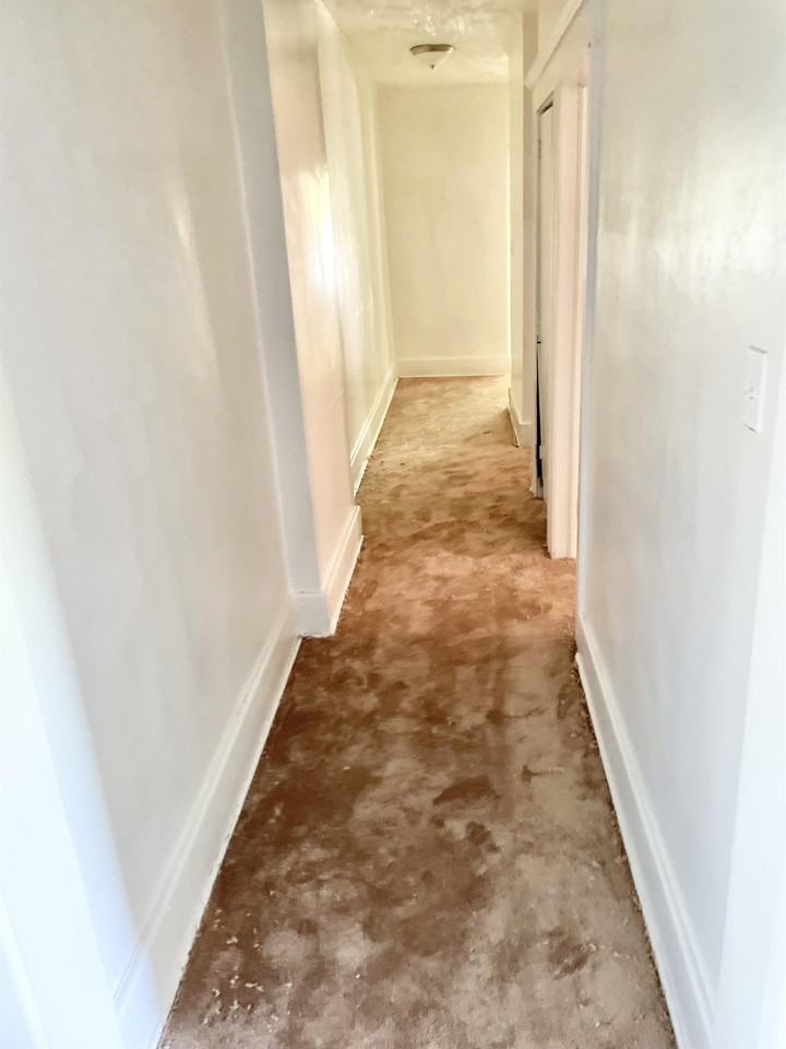 3049 Montclair St #1 - Photo 2 of 4