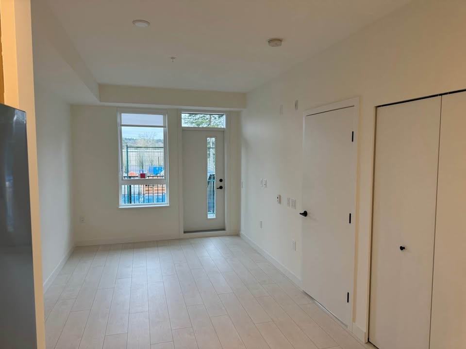 9456 134 Street - Photo 3 of 6