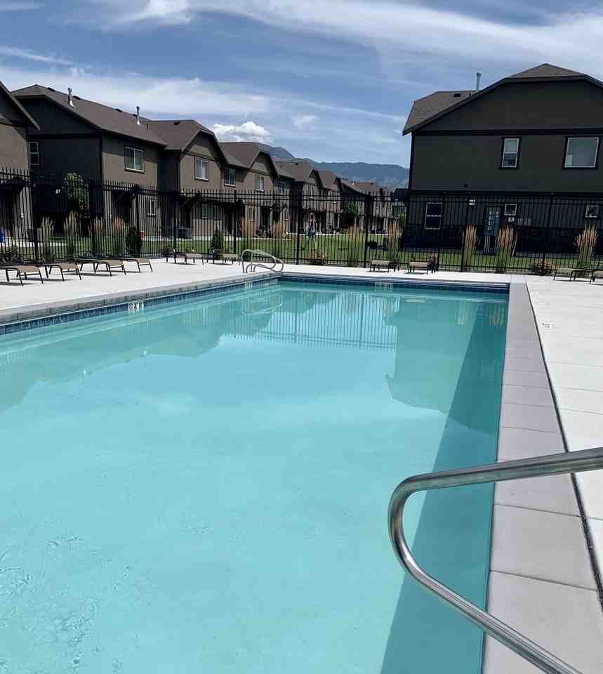 435 Westnorth #103 - Photo 7 of 11