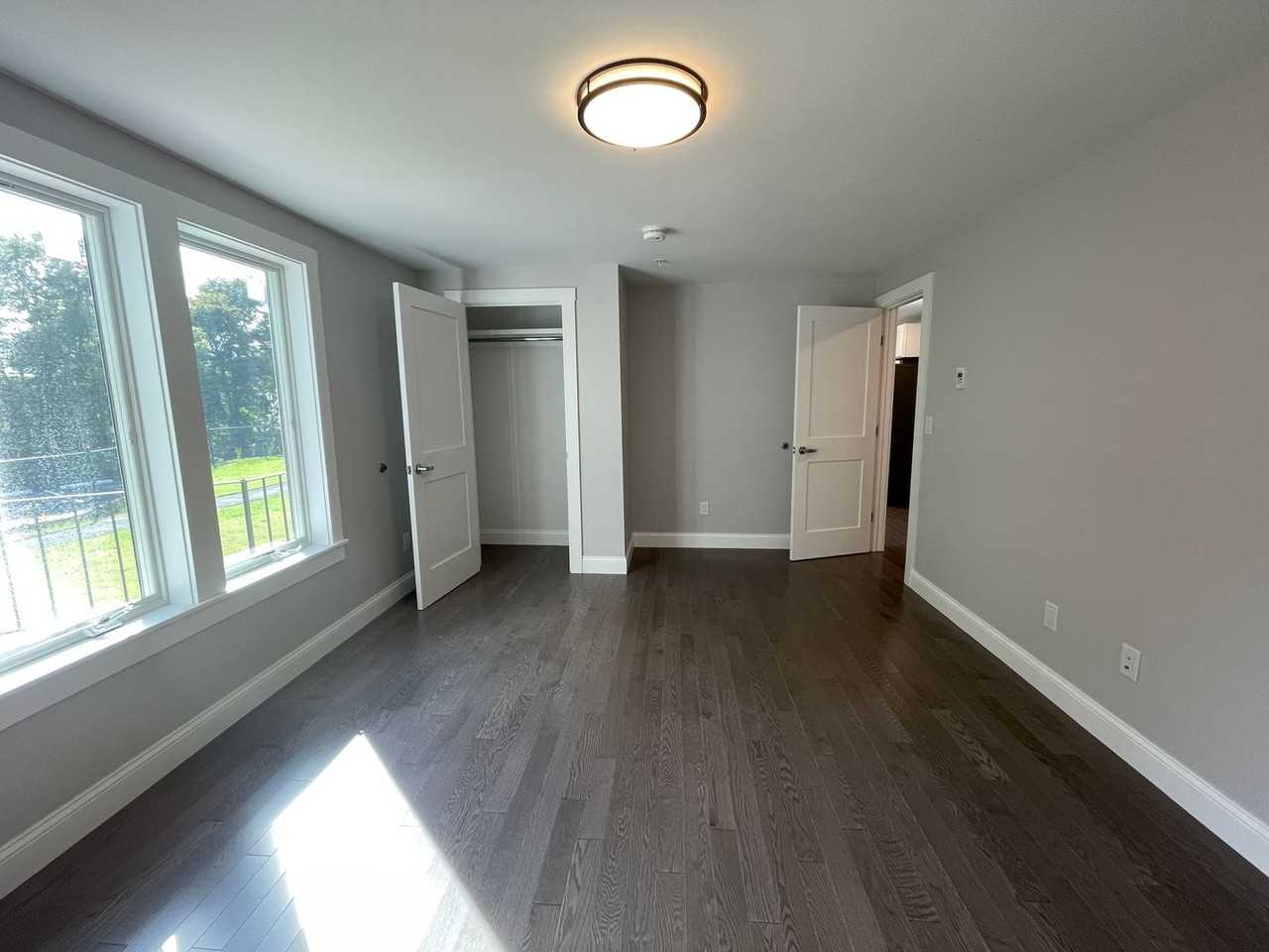 328 Bank - Photo 5 of 19