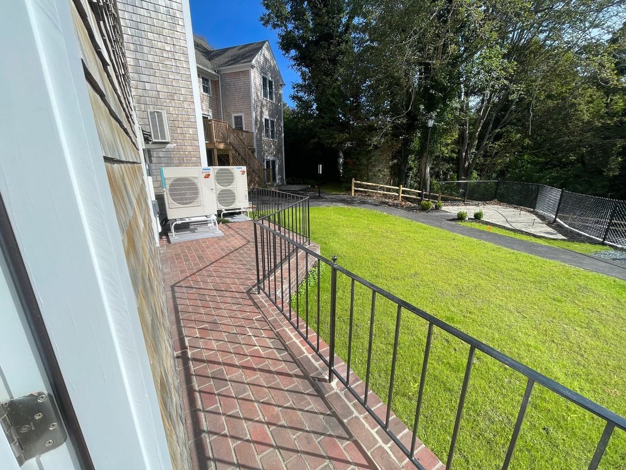 328 Bank - Photo 6 of 19