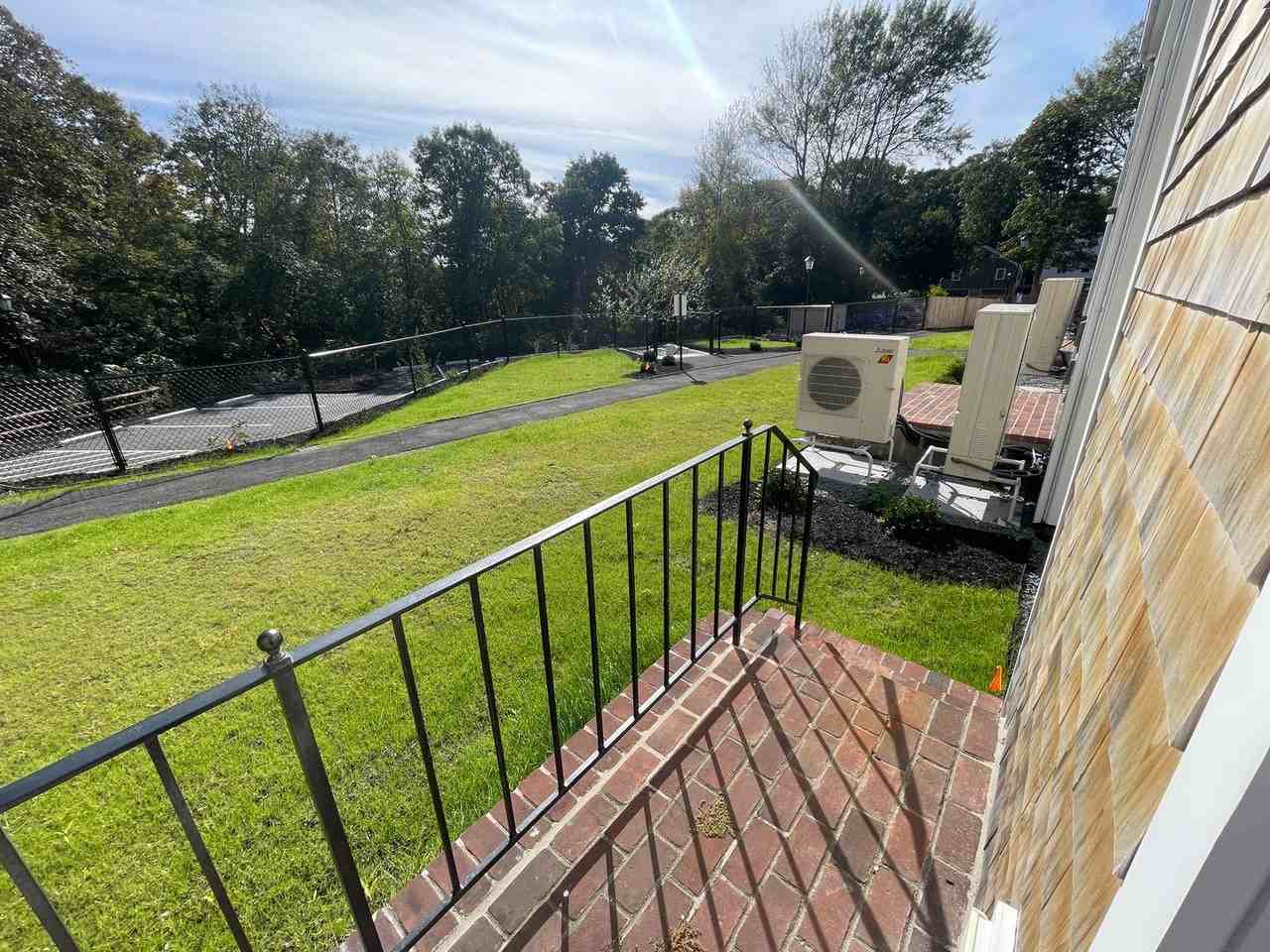 328 Bank - Photo 7 of 19