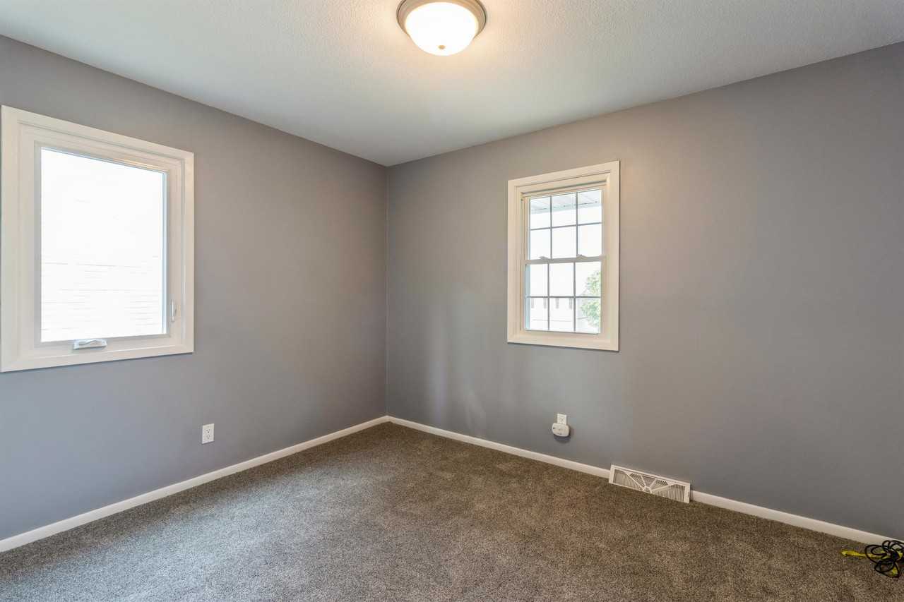 1945 Nw 90th St #1945 - Photo 7 of 11