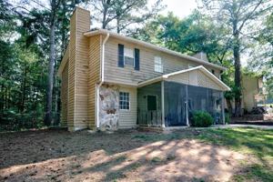 featured image of 1225 Creek Forest Ct Nw