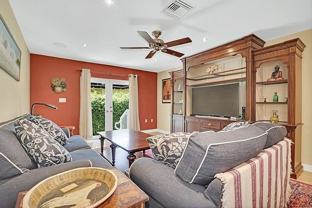 525 Loretto Ave - Photo 1 of 1