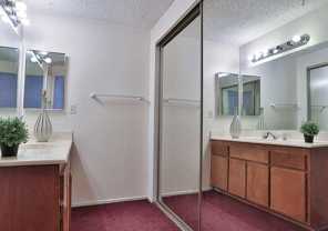 668 N Dudley St - Photo 1 of 1