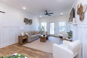 featured image of 2968 Commonwealth Dr