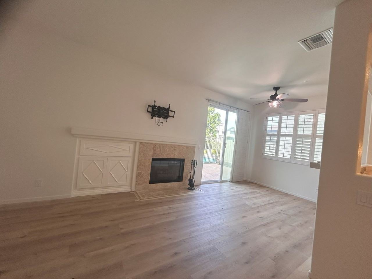 104 Trofello Ln - Photo 2 of 29