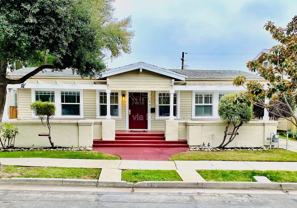 132 E Walnut St - Photo 1 of 1