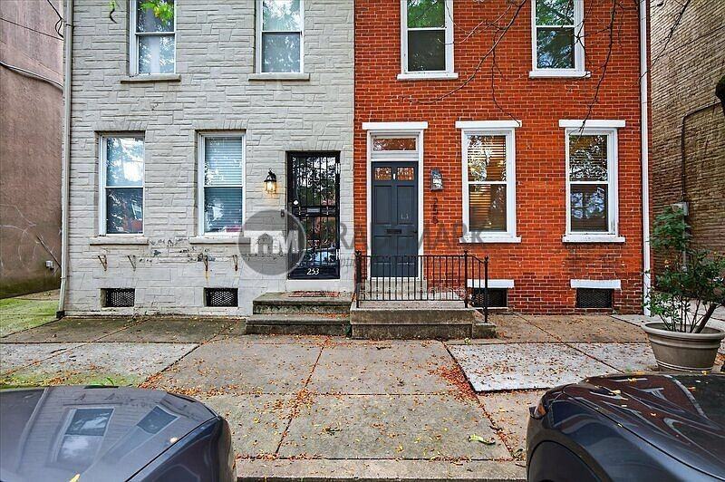 255 New Holland Ave - Photo 2 of 28