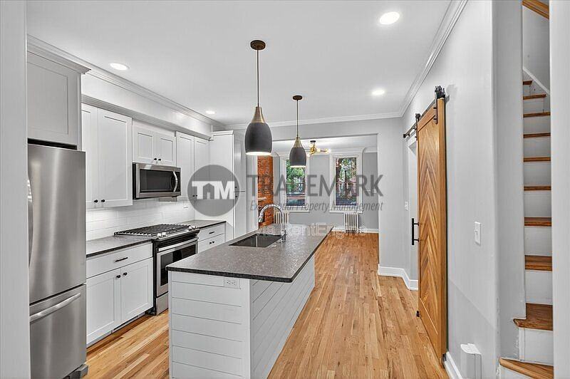 255 New Holland Ave - Photo 7 of 28
