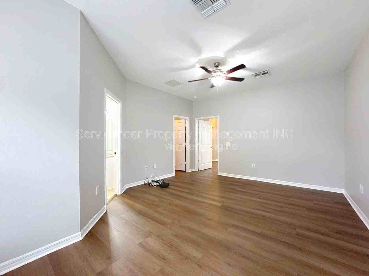 10841 Dragonwood Dr - Photo 4 of 23