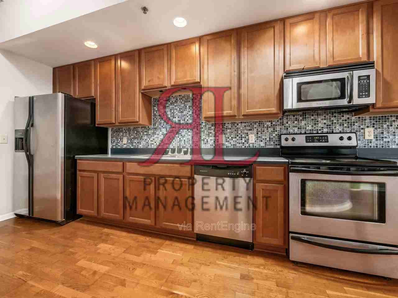 221 North Front Street #302 - Photo 2 of 26