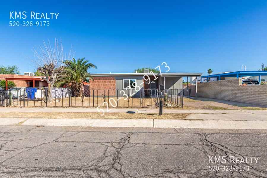 858 W Virginia St - Photo 3 of 31