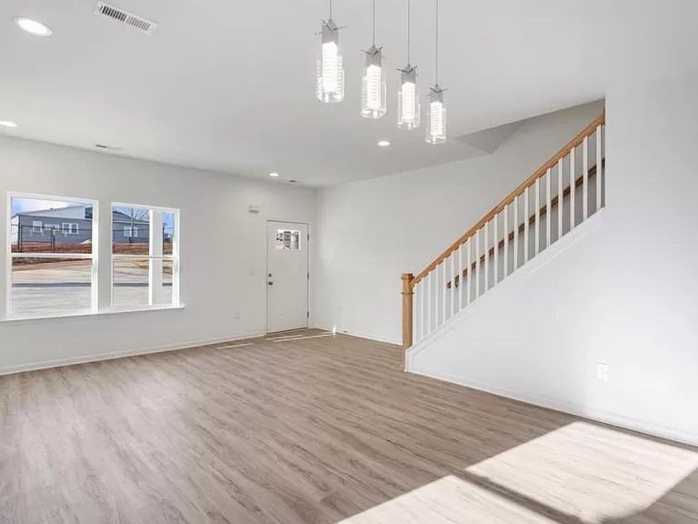 35 Marble St #A - Photo 3 of 17