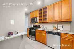 4423 Roanoke Pkwy #1S - Photo 1 of 1