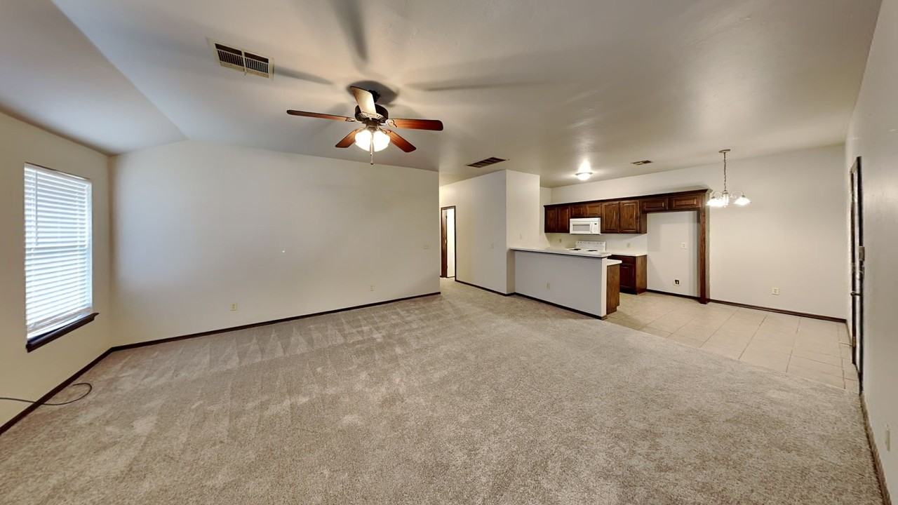 1720 W Palm Pl - Photo 5 of 20