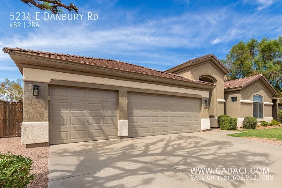 5234 E Danbury Rd - Photo 3 of 34