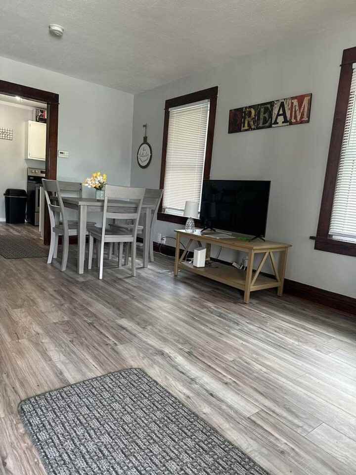 1917 S 63rd St - Photo 3 of 5