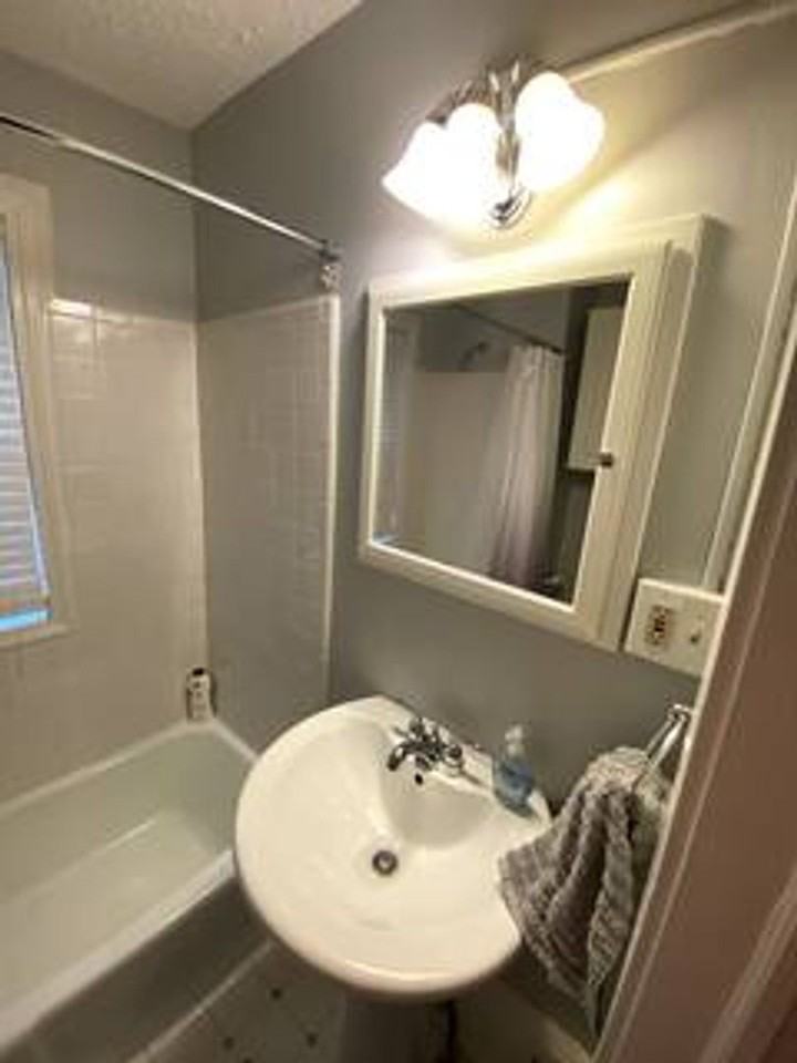 1917 S 63rd St - Photo 5 of 5