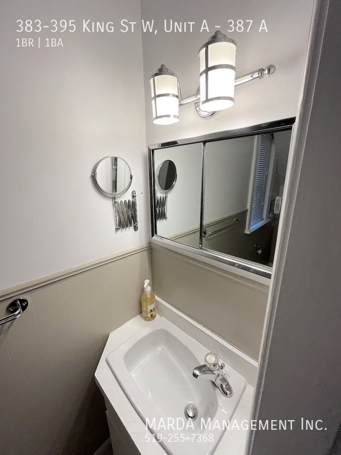 383 King Street West #387A - Photo 5 of 20