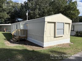 featured image of 1305 N Floyd St #35