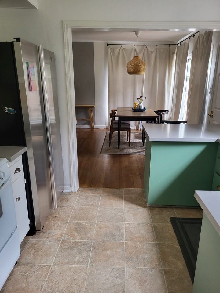 1307 W Noble Ave #NA - Photo 2 of 10