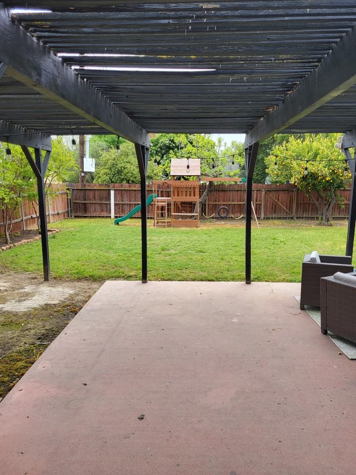 1307 W Noble Ave #NA - Photo 3 of 10