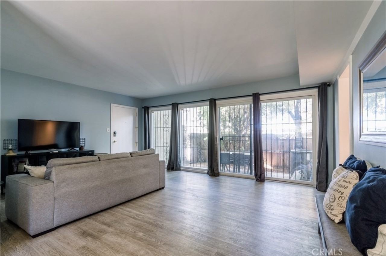 9725 Crenshaw Blvd #1 - Photo 7 of 17