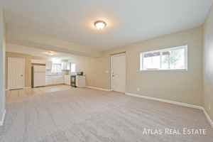 featured image of 4650 Vine St #B