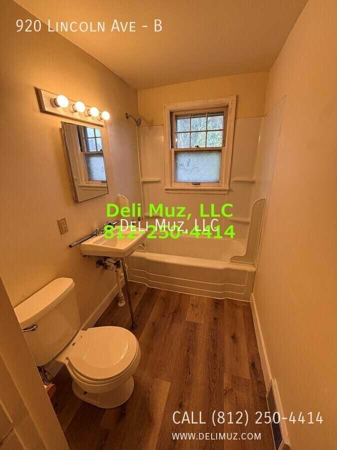 920 Lincoln Ave #B - Photo 3 of 19