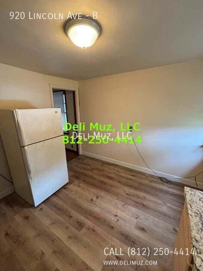 920 Lincoln Ave #B - Photo 4 of 19