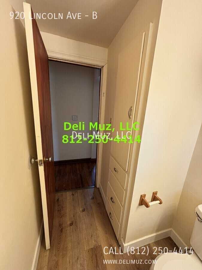 920 Lincoln Ave #B - Photo 5 of 19