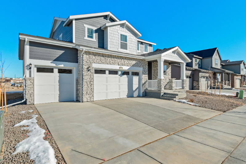 4281 Amanda Dr - Photo 2 of 15