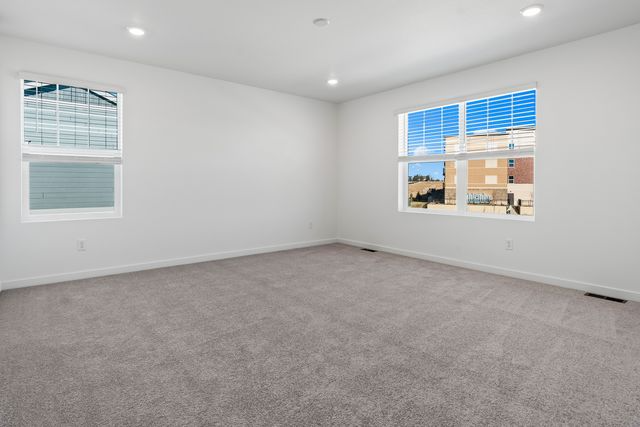 4281 Amanda Dr - Photo 7 of 15